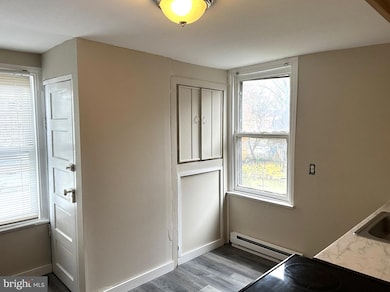 425 Highland Ave unit B, Chester, PA 19013 - photo 7