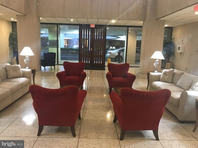 Riverside unit B317, Washington, DC 20024 - photo 3