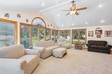 702 10th Ave, Sully, IA 50251 - photo 5