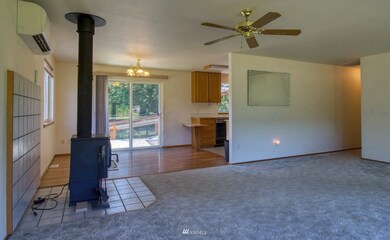 140 W Columbia St, Quilcene, WA 98376 - photo 4