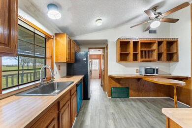 19535 Kermier Rd, Waller, TX 77484 - photo 4