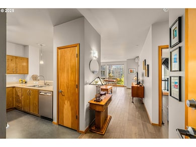 The Lexis on the Park unit 418, Portland, OR 97209 - photo 3