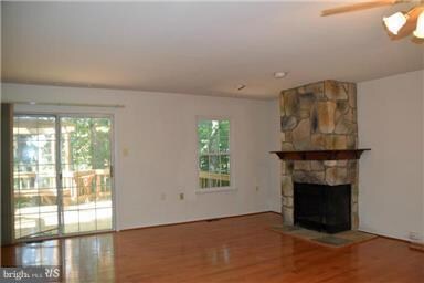 6103 Calico Pool Ln, Burke, VA 22015 - photo 6