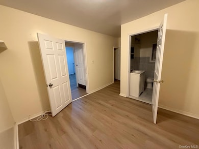 13872 Francis Lewis Blvd unit 2F, Jamaica, NY 11422 - photo 3