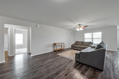 154 Courageous Side Way, Magnolia, TX 77354 - photo 6