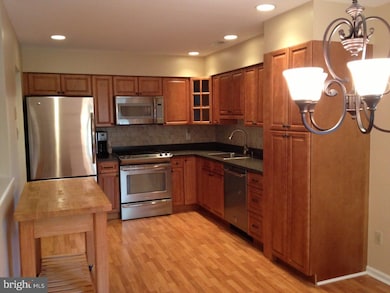 824 Westfield Dr unit B7, Cinnaminson, NJ 08077 - photo 6