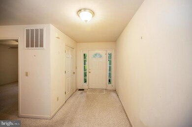 1203 Confederate Dr, Locust Grove, VA 22508 - photo 2