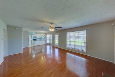 16218 Hickory Point Rd, Houston, TX 77095 - photo 6