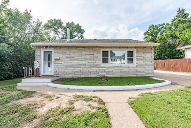 2410 E Ave C MLS-2