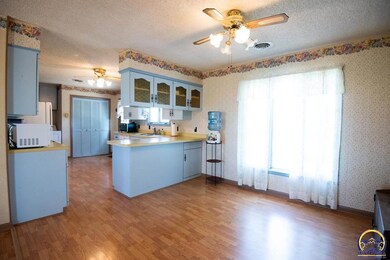 6730 SW 93rd St, Wakarusa, KS 66546 - photo 5