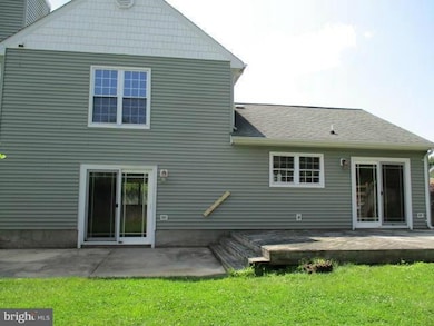 12917 Bogby Rd, Middle River, MD 21220 - photo 6