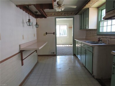 3839 Woodward Ave, Lorain, OH 44055 - photo 3