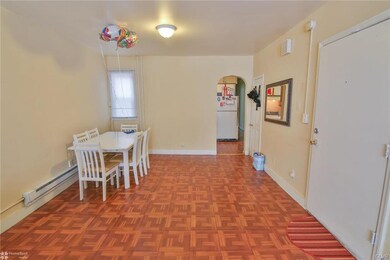 Unit 2 - 3 bdrm