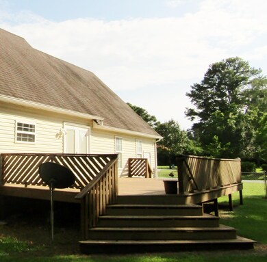 157 Linda Dr, Jacksonville, NC 28546 - photo 5