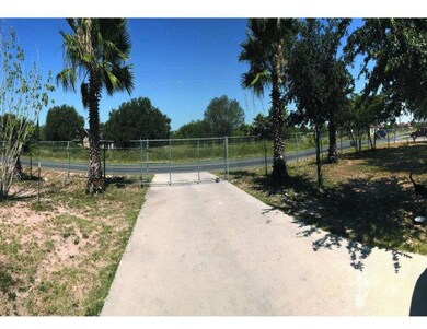 1608 E Hernandez Rd, Donna, TX 78537 - photo 5