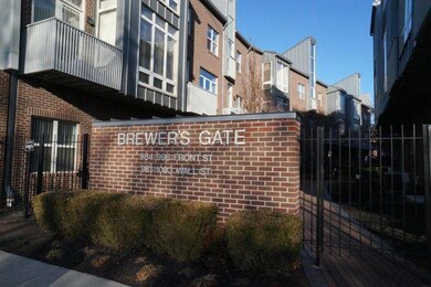 986 S Front St unit 986, Columbus, OH 43206 - photo 2