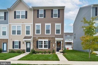 54 Coolidge Ave, Ranson, WV 25438 - photo 3