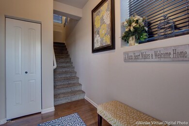 Foyer/Staircase