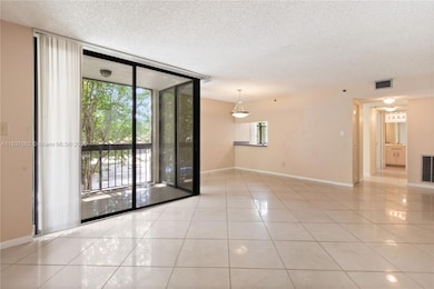 1915 Lavers Cir unit E211, Delray Beach, FL 33444 - photo 3