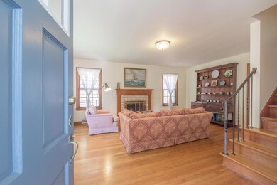 218 Northmoor Place, Columbus, OH 43214 - photo 4