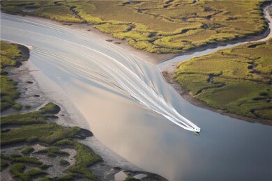 104 Black Banks Dr unit 104, St. Simons, GA 31522 - photo 2