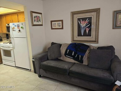 897 family room