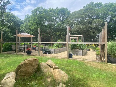 1 Gray Gull Cir, Edgartown, MA 02539 - photo 4