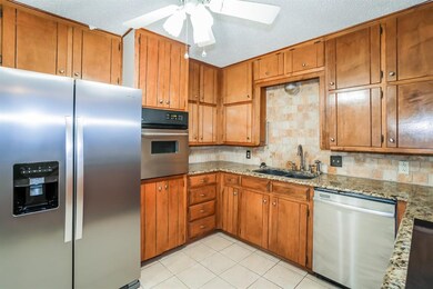 6513 Paula Ct, North Richland Hills, TX 76182 - photo 5