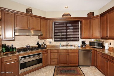 Kitchen2
