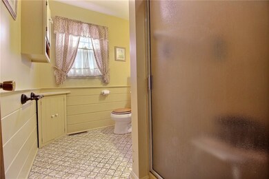 86 Castle Hill Rd, Pawcatuck, CT 06379 - photo 7