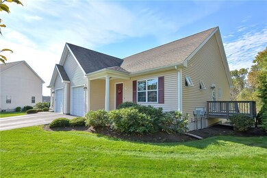 52 Berm Dr unit 52, Cumberland, RI 02864 - photo 5