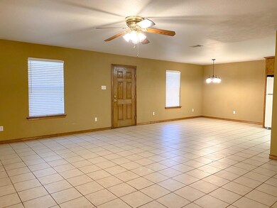 3116 Conveyor Dr, Burleson, TX 76028 - photo 5