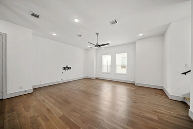 846 Wakefield Dr unit D, Houston, TX 77018 - photo 7