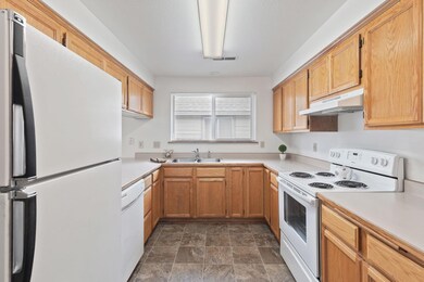 7-web-or-mls-618-sw-larch-rd