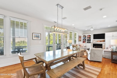 DINING RM