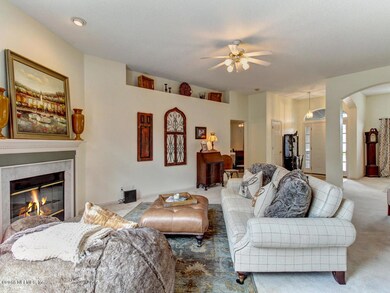 23922 Crescent Parke Ct-MLS_Size-008-36-
