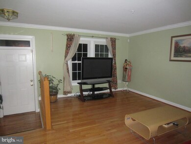 7909 Brightmeadow Ct, Ellicott City, MD 21043 - photo 3