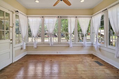 Sun Room - 12X09 - Glass Windows allow natural lig