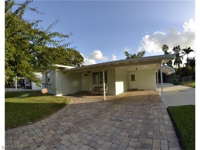 1078 Trail Terrace Dr, Naples, FL 34103 - photo 2