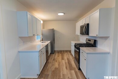 961 Aurora Ave, Muskegon, MI 49442 - photo 6