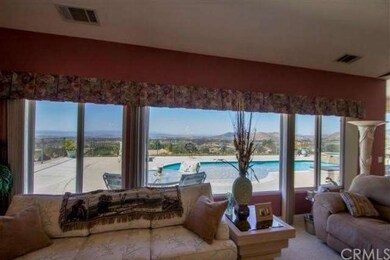 Living room pool view