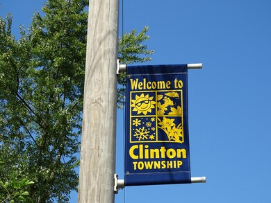 2068 Lehner Rd, Columbus, OH 43224 - photo 4