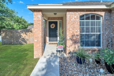 10703 Bramante Ln, Helotes, TX 78023 - photo 5