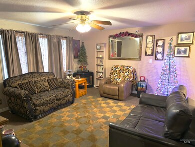 336 NW 11th Ave, Ontario, OR 97914 - photo 4