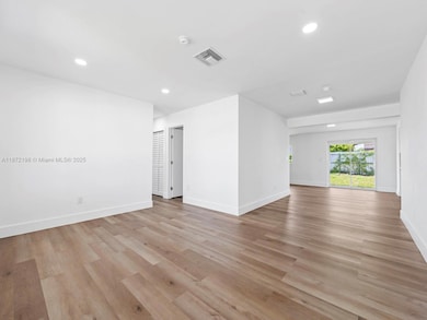 10530 SW 146th St, Miami, FL 33176 - photo 4