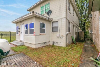 3118 and 3120 Duplex