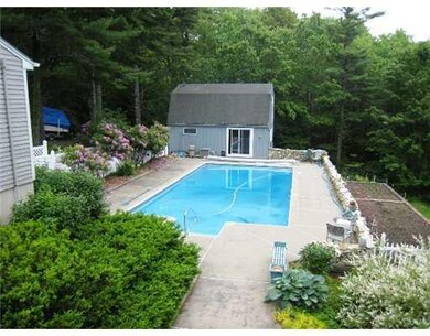 Swimming Pool/Hot Tub/Sauna.