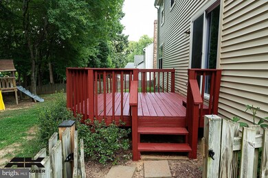 8216 Walnut Ridge Rd, Fairfax Station, VA 22039 - photo 5