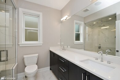 4930 N Damen Ave unit 3, Chicago, IL 60625 - photo 5