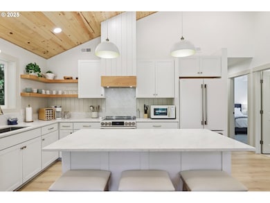 26824 E Henry Creek Rd, Rhododendron, OR 97049 - photo 5